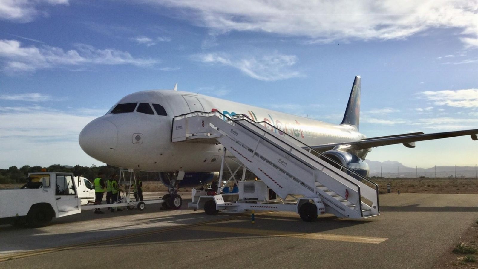L’aeroport de Castelló tanca un acord amb una empresa britànica desballestadora d’avions