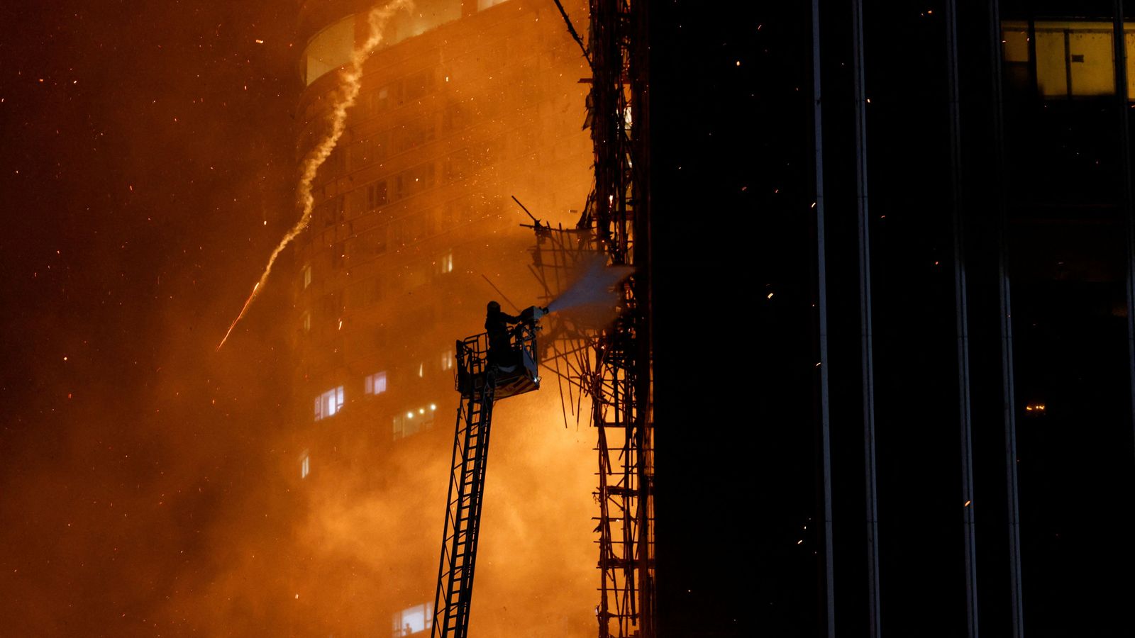 Incendi del gratacel en Hong Kong