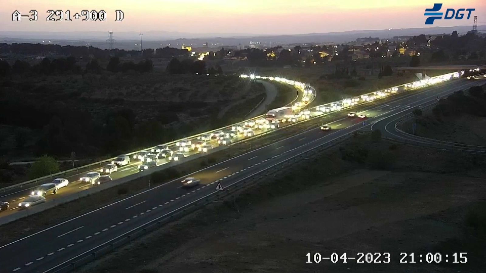 Diversos quilòmetres de retencions a l'A-3