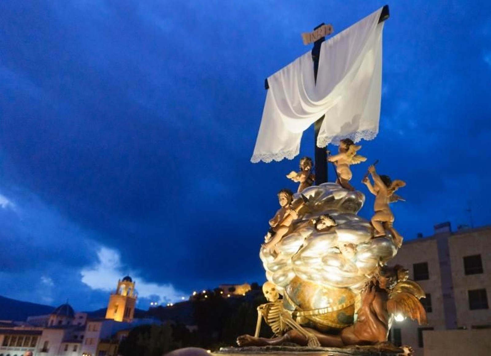 "El Triomf de la Creu" o "La Creu dels Llauradors", coneguda popularment com "La Diablessa"