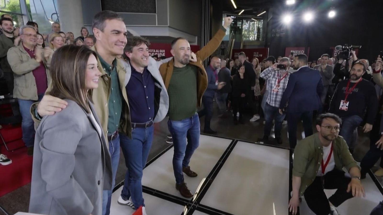 Sánchez acudeix al míting de tancament de campanya del PSOE al País Basc