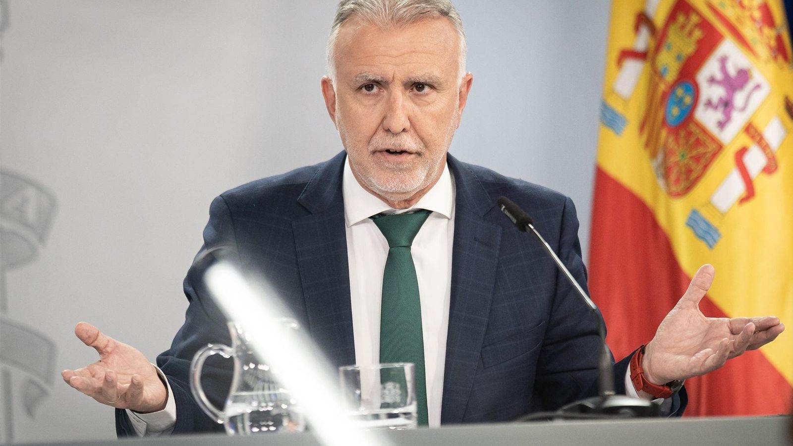 Torres compareix en la roda de premsa posterior al Consell de Ministres el 18 de març