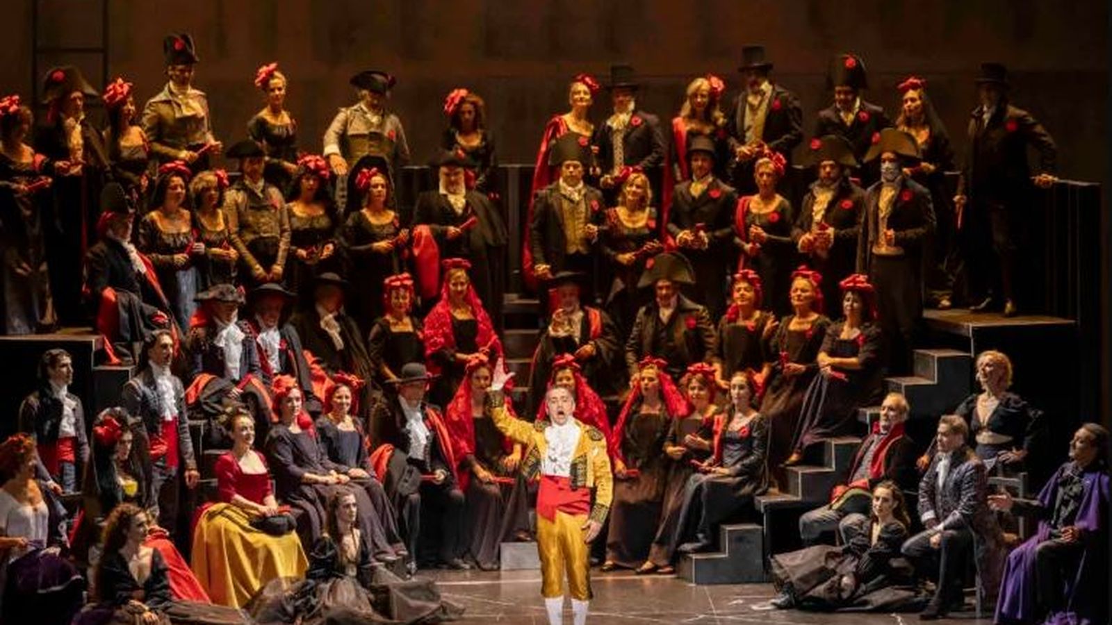 03.11.2023 | Juan Echanove desgrana la sarsuela 'Pan y toros' que estrena al Palau de les Arts de València