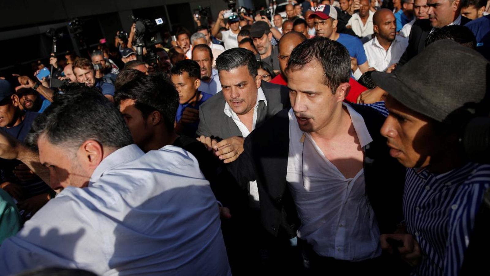 Juan Guaidó arriba a l'Aeroport Internacional Simón Bolívar