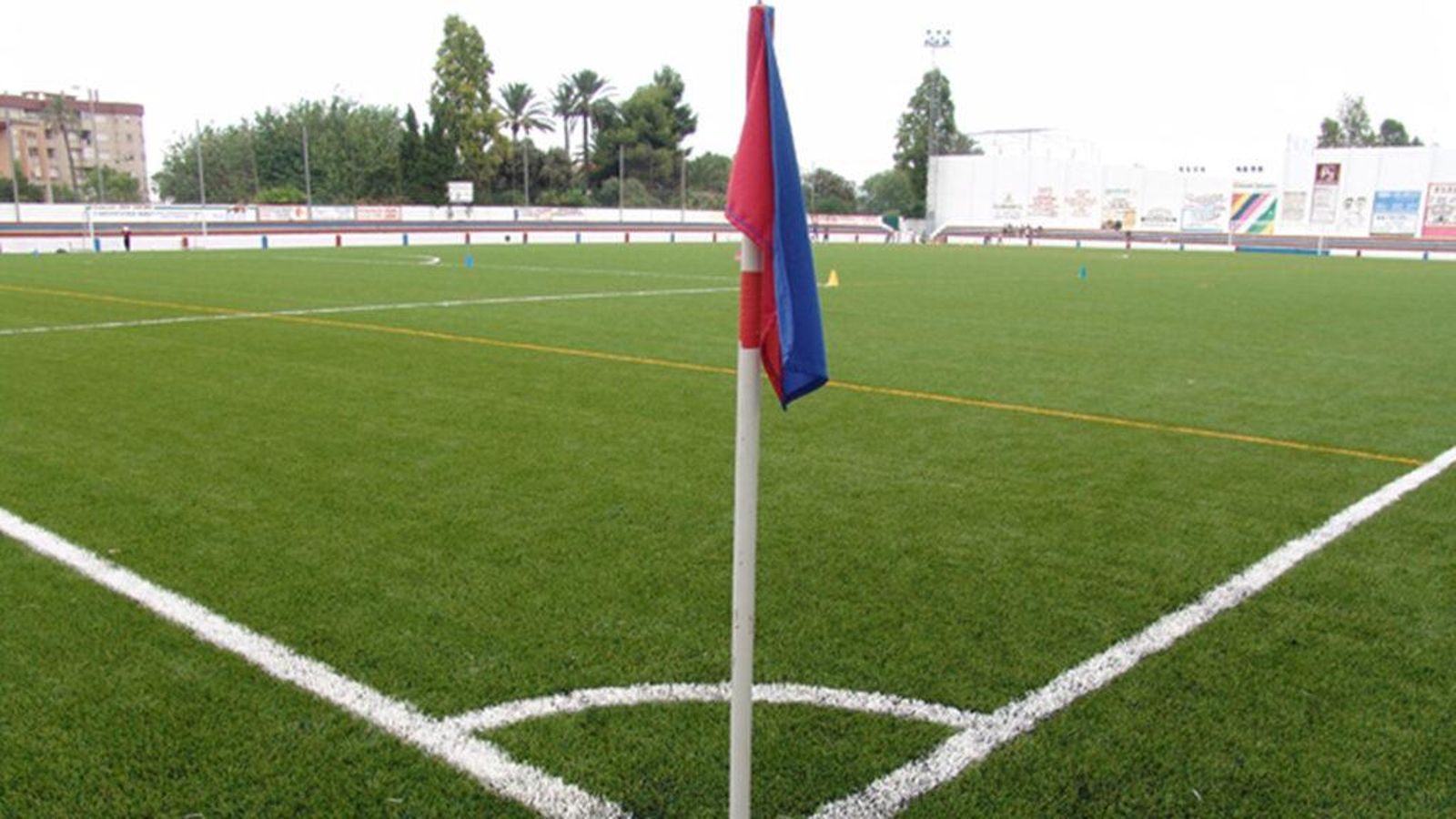 El camp municipal de Quart de Poblet acollirà les finals dels play-offs d'ascens de la Lliga À Punt Preferent
