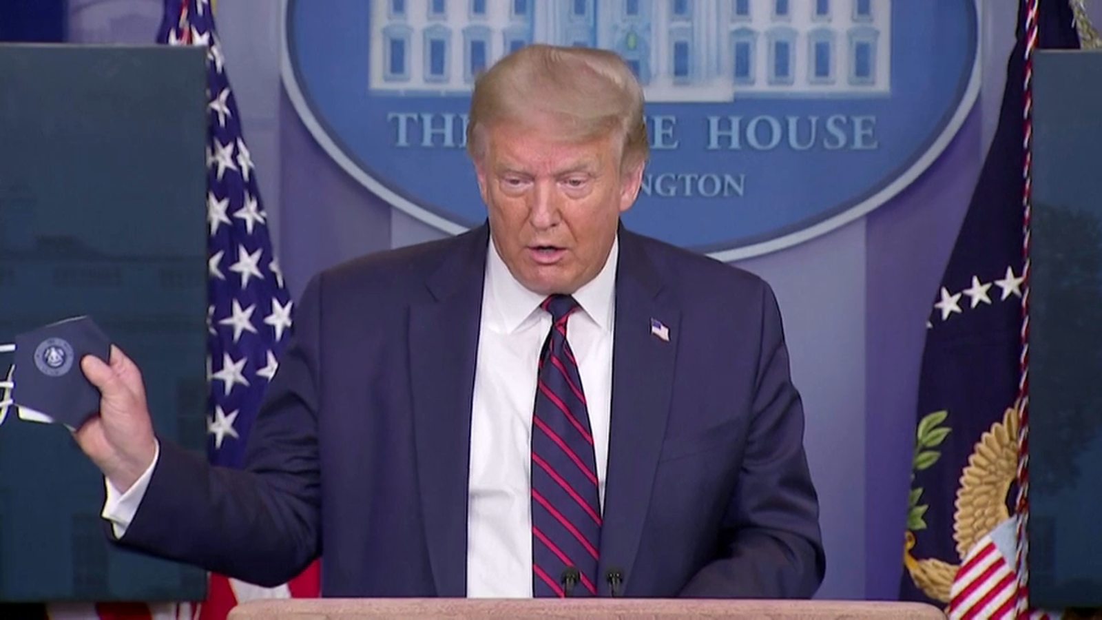 Donald Trump durant la seua última intervenció a la Casa Blanca