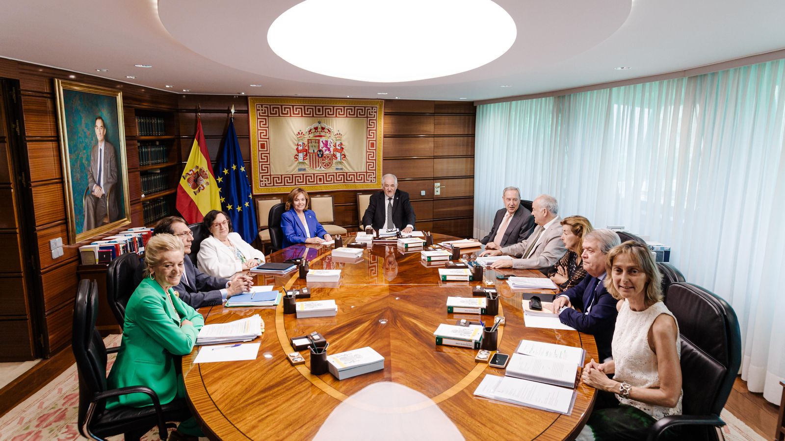 Una reunió dels membres del Constitucional, en arxiu
