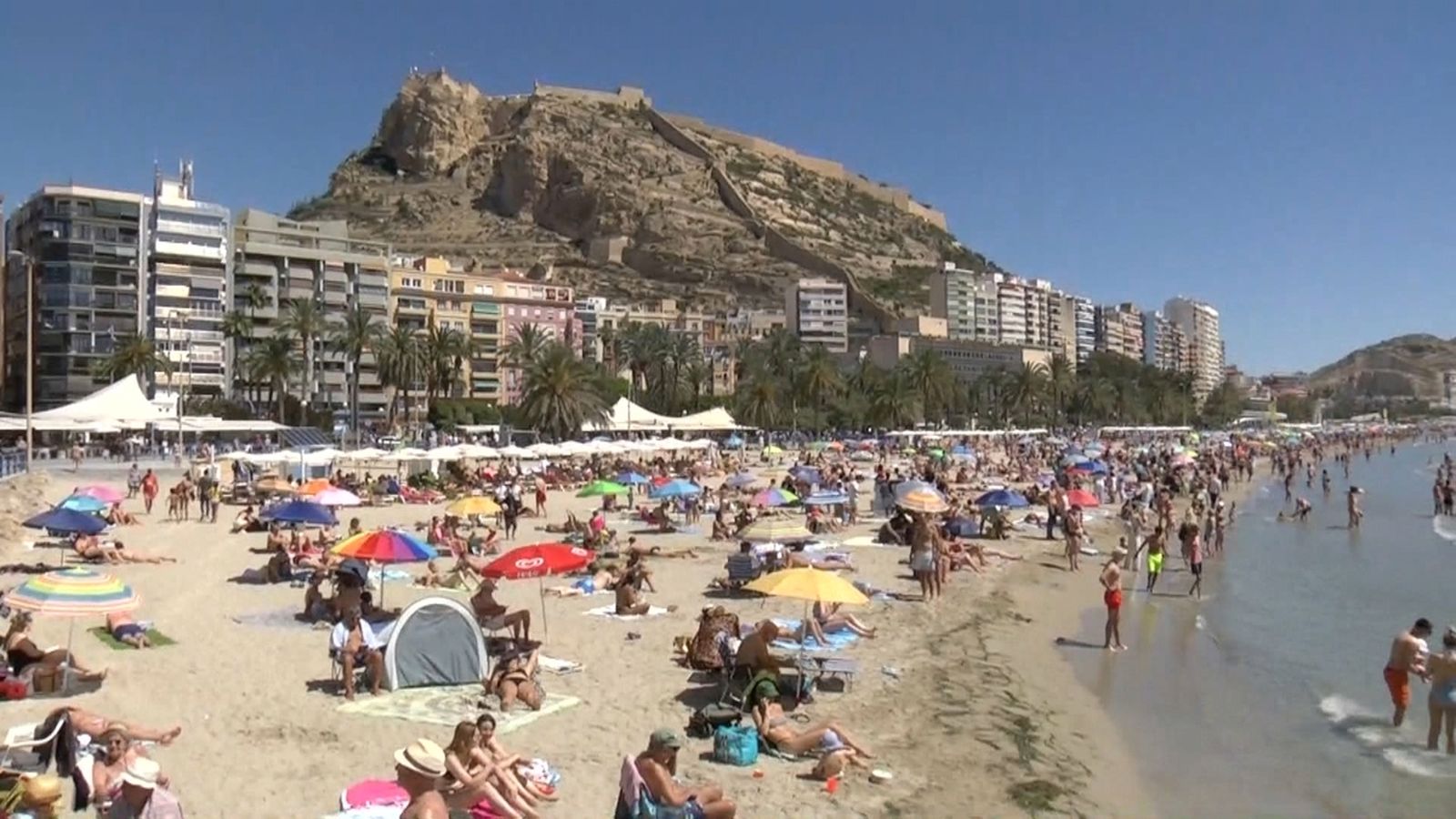 La platja del Postiguet a Alacant, este dissabte