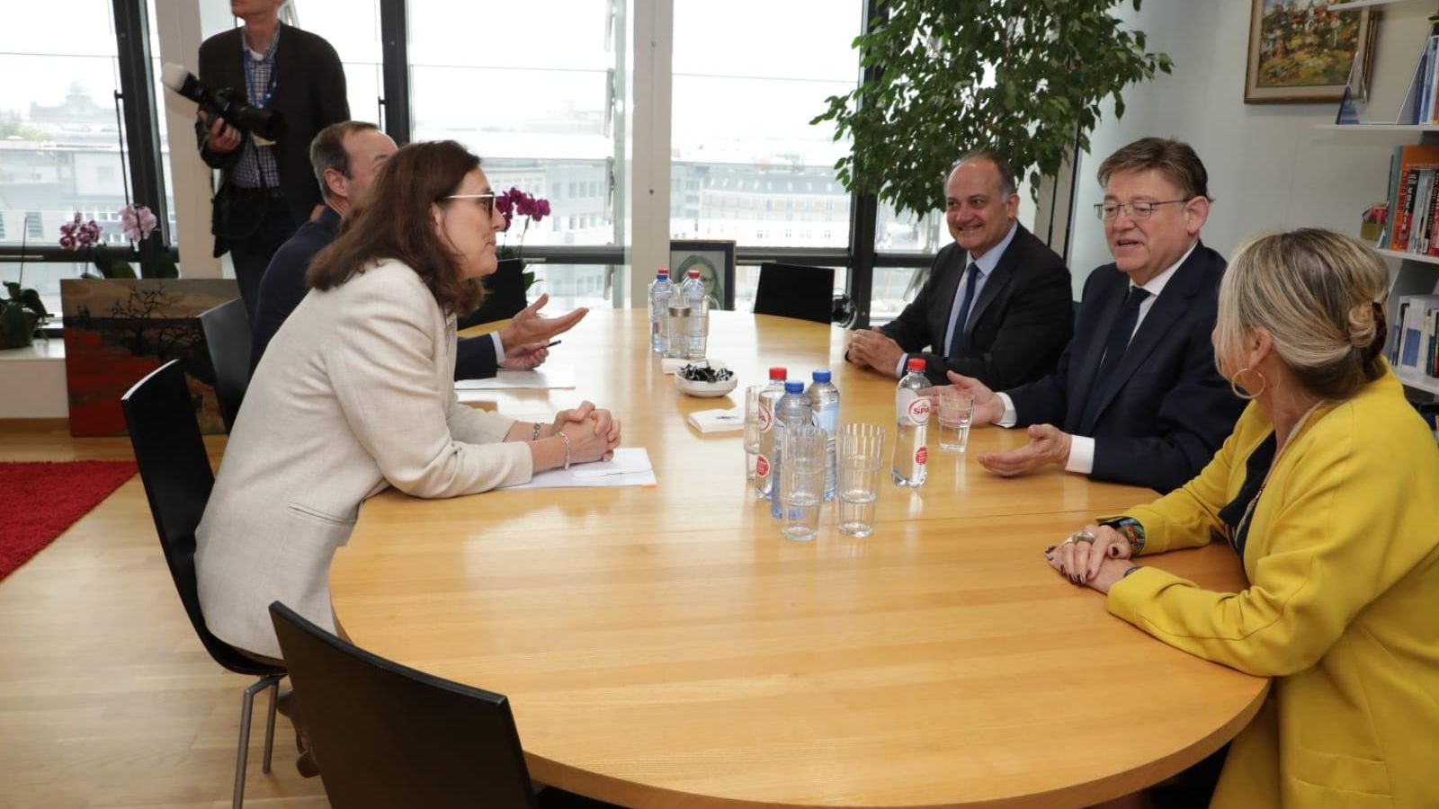 Puig trasllada a Brussel·les les reclamacions valencianes per l’acord amb el Mercosur