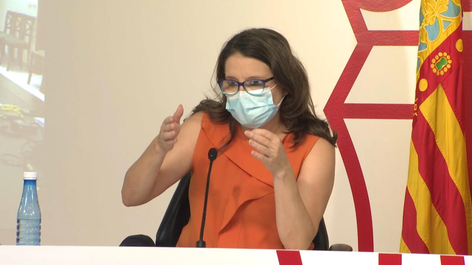 La vicepresidenta Mónica Oltra en un moment de la intervenció