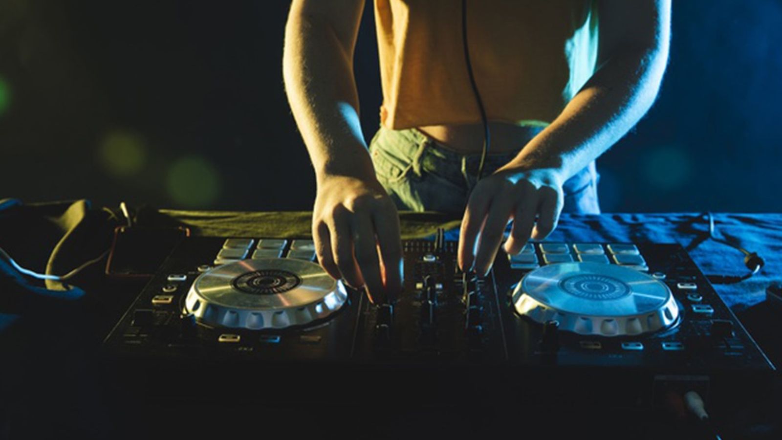 27.03.2020 | Sessió amb DJ Blancaflor