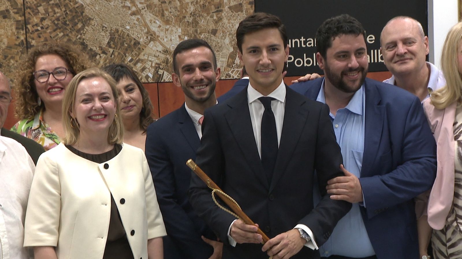 Jaume Ruix rep la vara de comandament i es convertix en alcalde