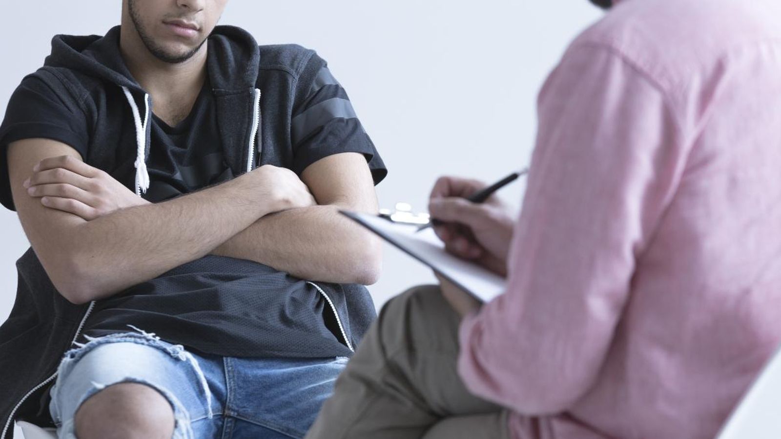 La Fundació Amigó ha constatat que la mitjana d'edat dels fills agressors és de 15 anys i la dels pares de 46 anys