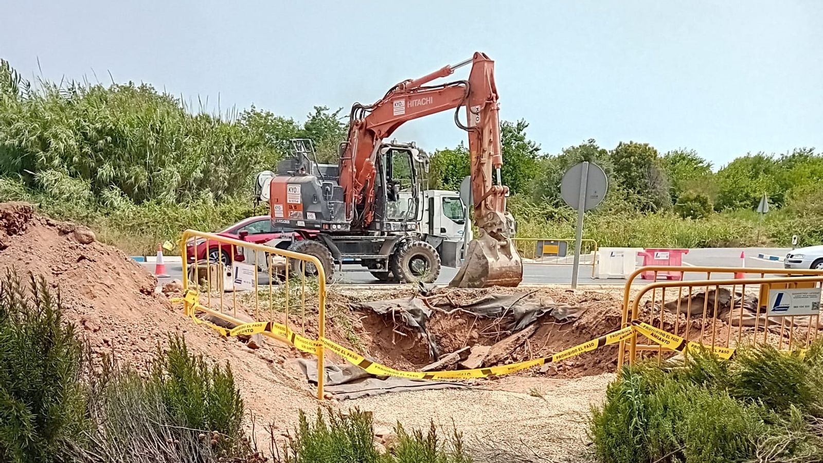 Obra en el col·lector de l'EPSAR que podria haver causat el vessament