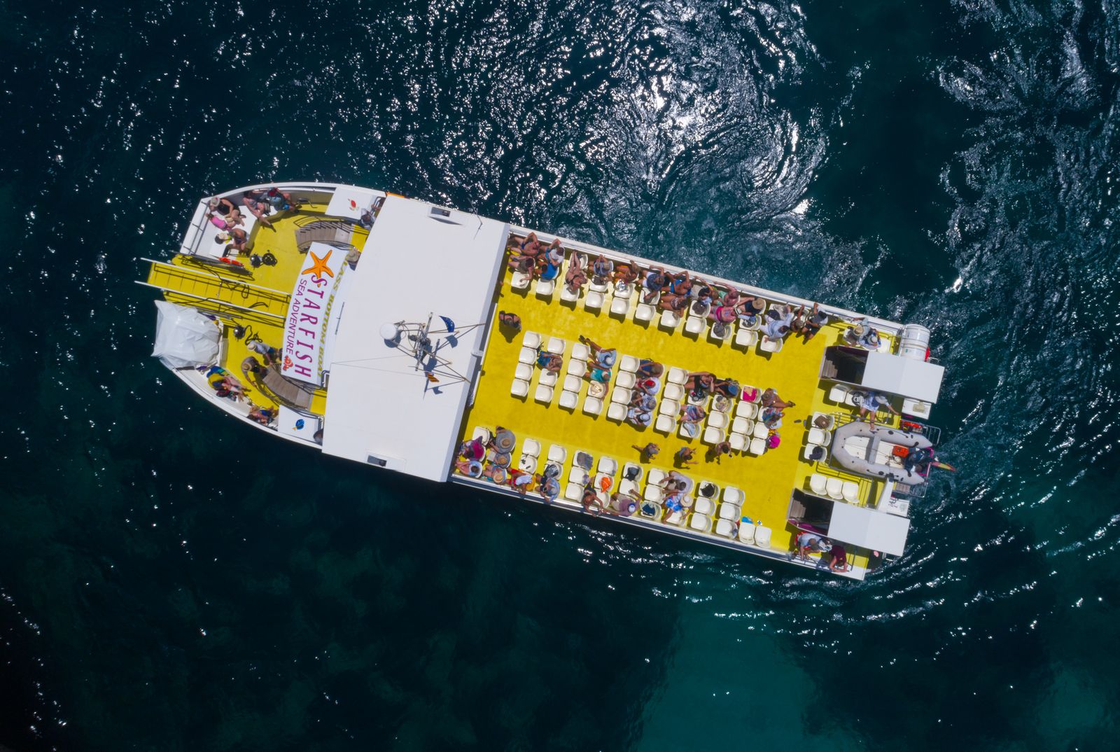 Vaixell amb turistes a Palma de Mallorca
