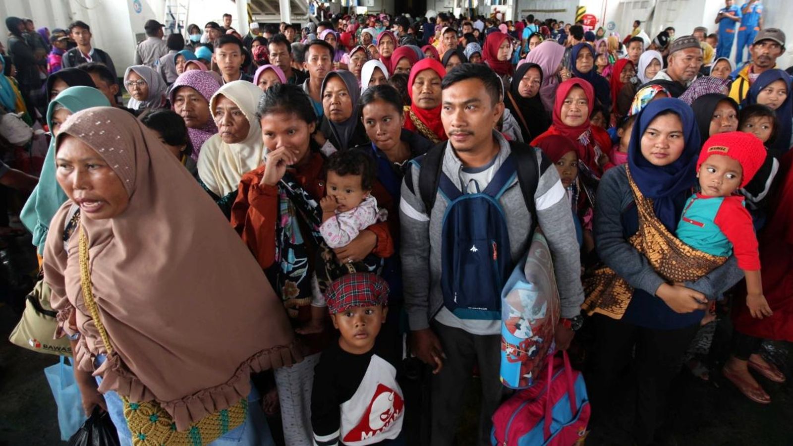 Poques esperances de trobar més supervivents del tsunami a Indonèsia