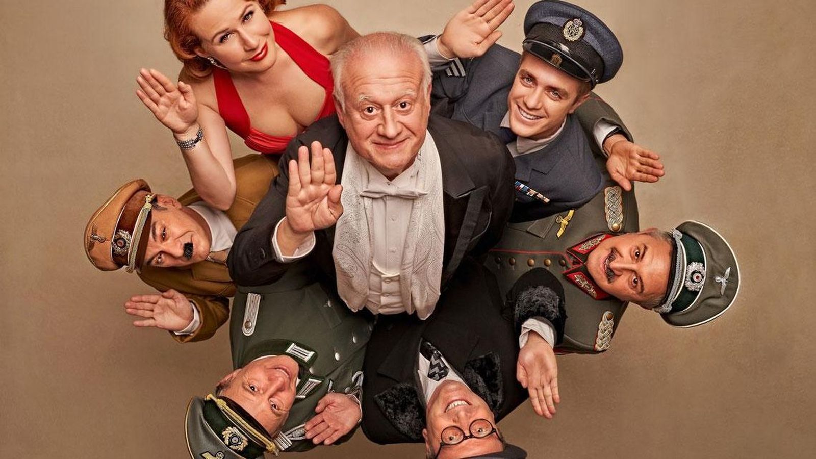 Imatge promocional de 'Ser o no ser', dirigida i protagonitzada per Juan Echanove