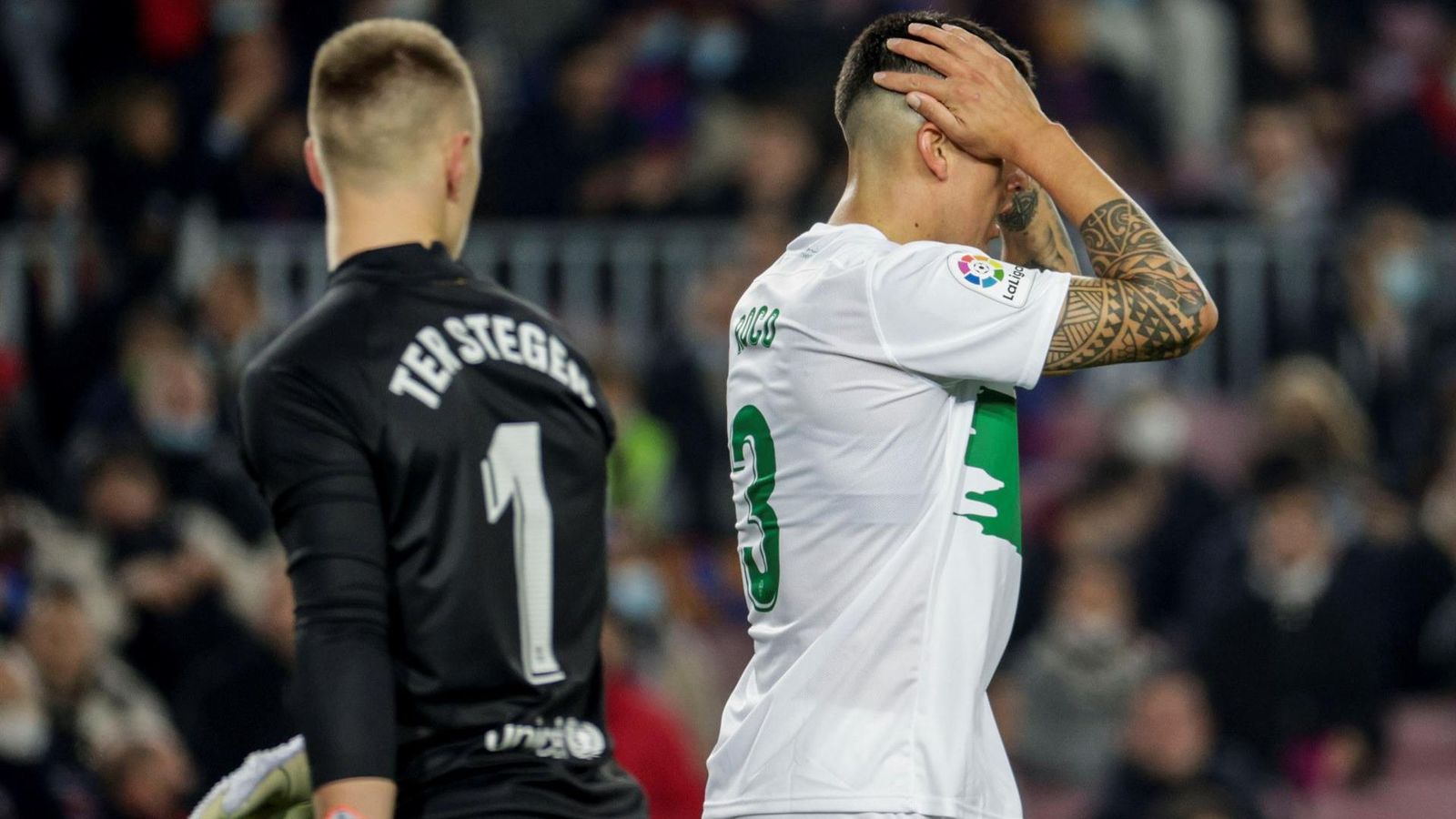 Enzo Roco es lamenta després d'una acció fallida