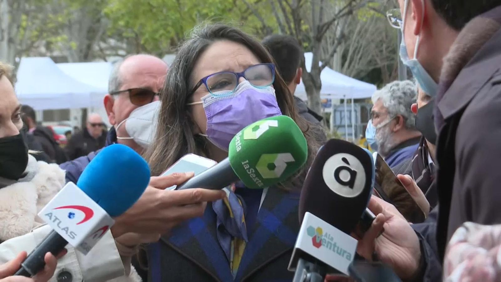 La vicepresidenta Mónica Oltra respon les preguntes dels i les periodistes a Sagunt