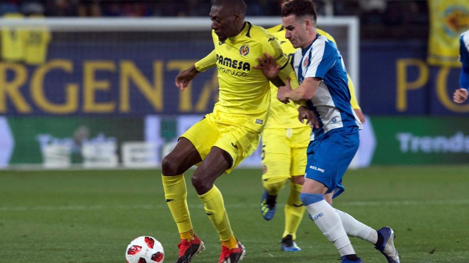 Els gols d'Ekambi i Bacca deixen viu el Villarreal en la Copa (2-2) Els gols d\'Ekambi i Bacca deixen viu el Villarreal en la Copa (2-2)