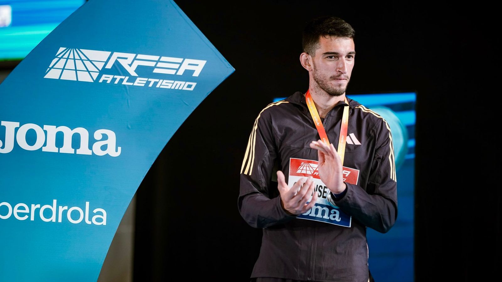 L'atleta Quique Llopis