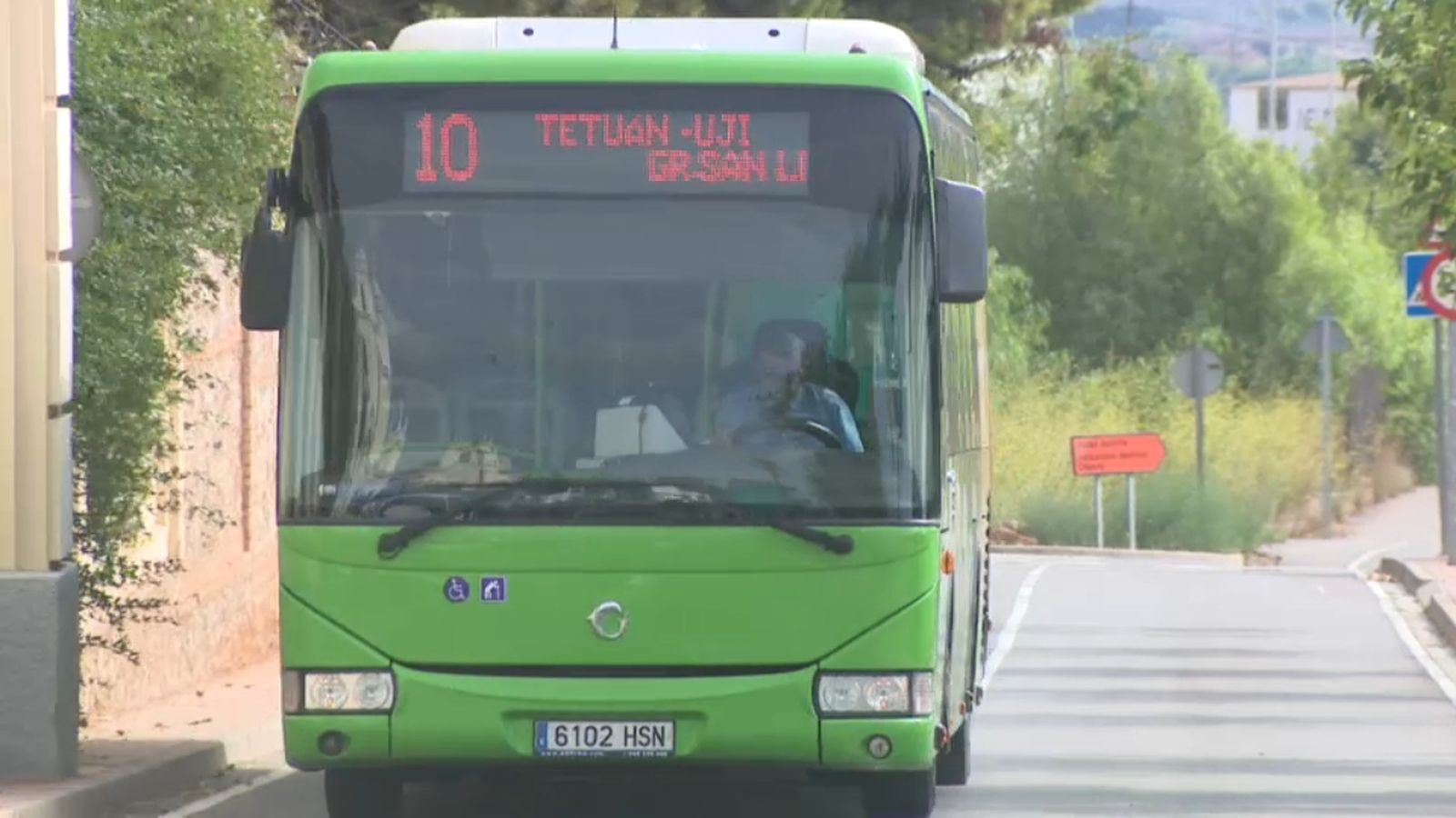 Autobus en direcció a la Universitat Jaume I