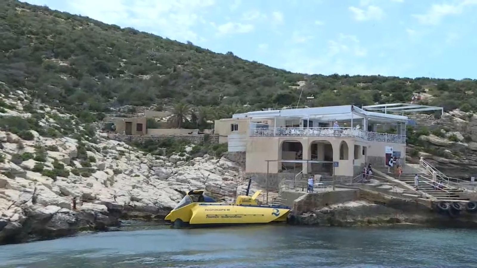 El bar il·legal de l'Illa de Benidorm