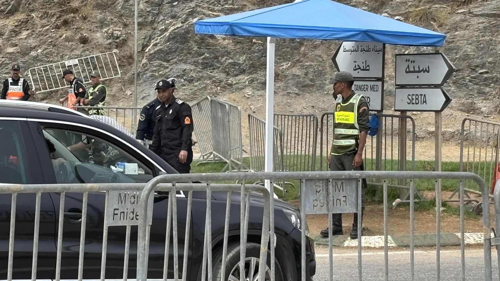 Un dels controls del Marroc prop de la frontera