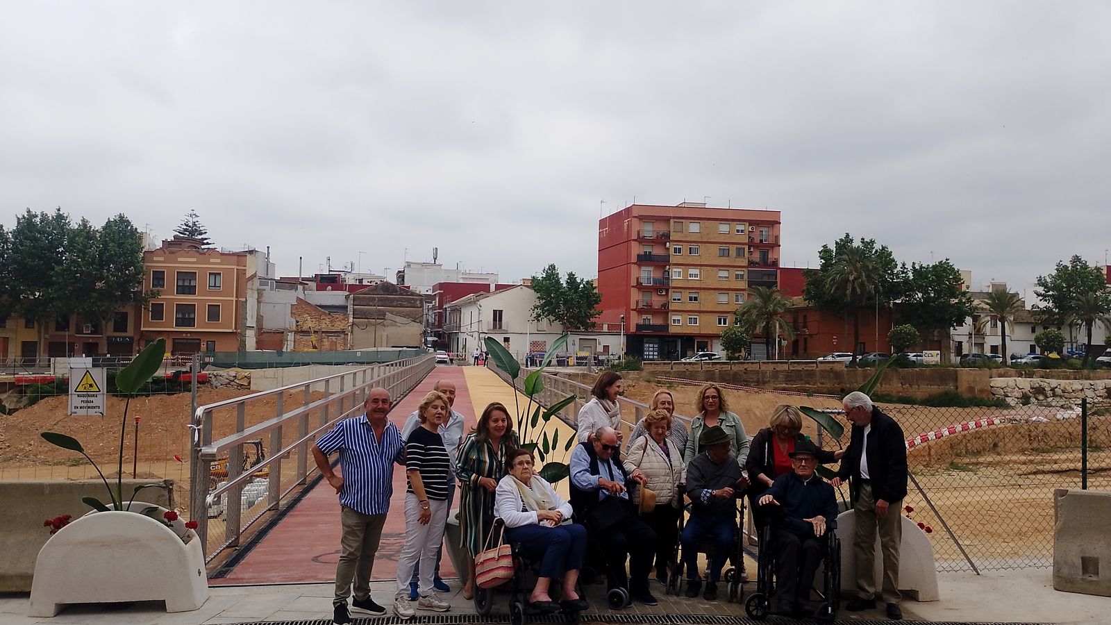 Inauguració de la nova passarel·la de Picanya que travessa el barranc del Poio