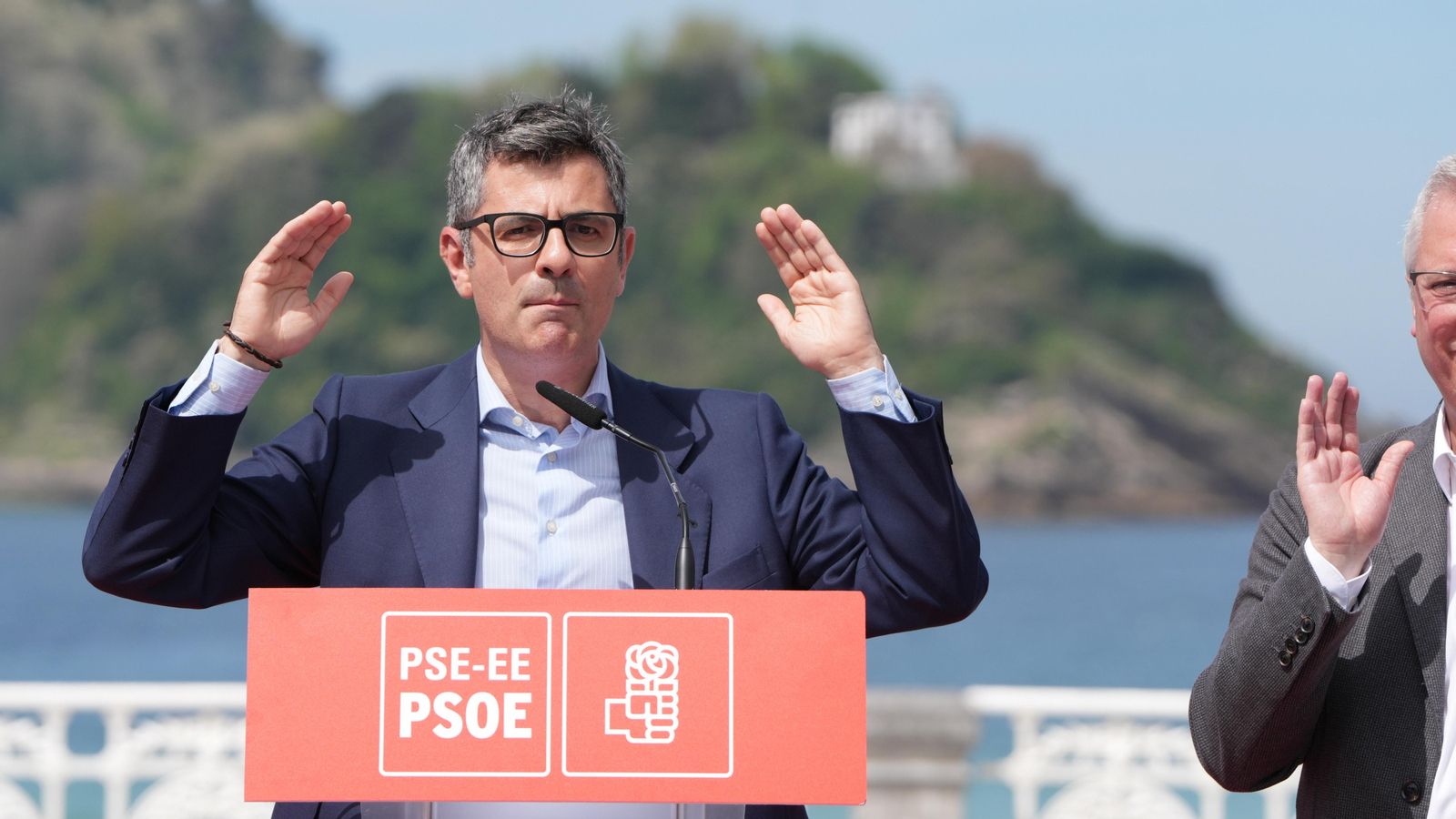 Félix Bolaños en un acte del PSOE a Sant Sebastià aquest dijous