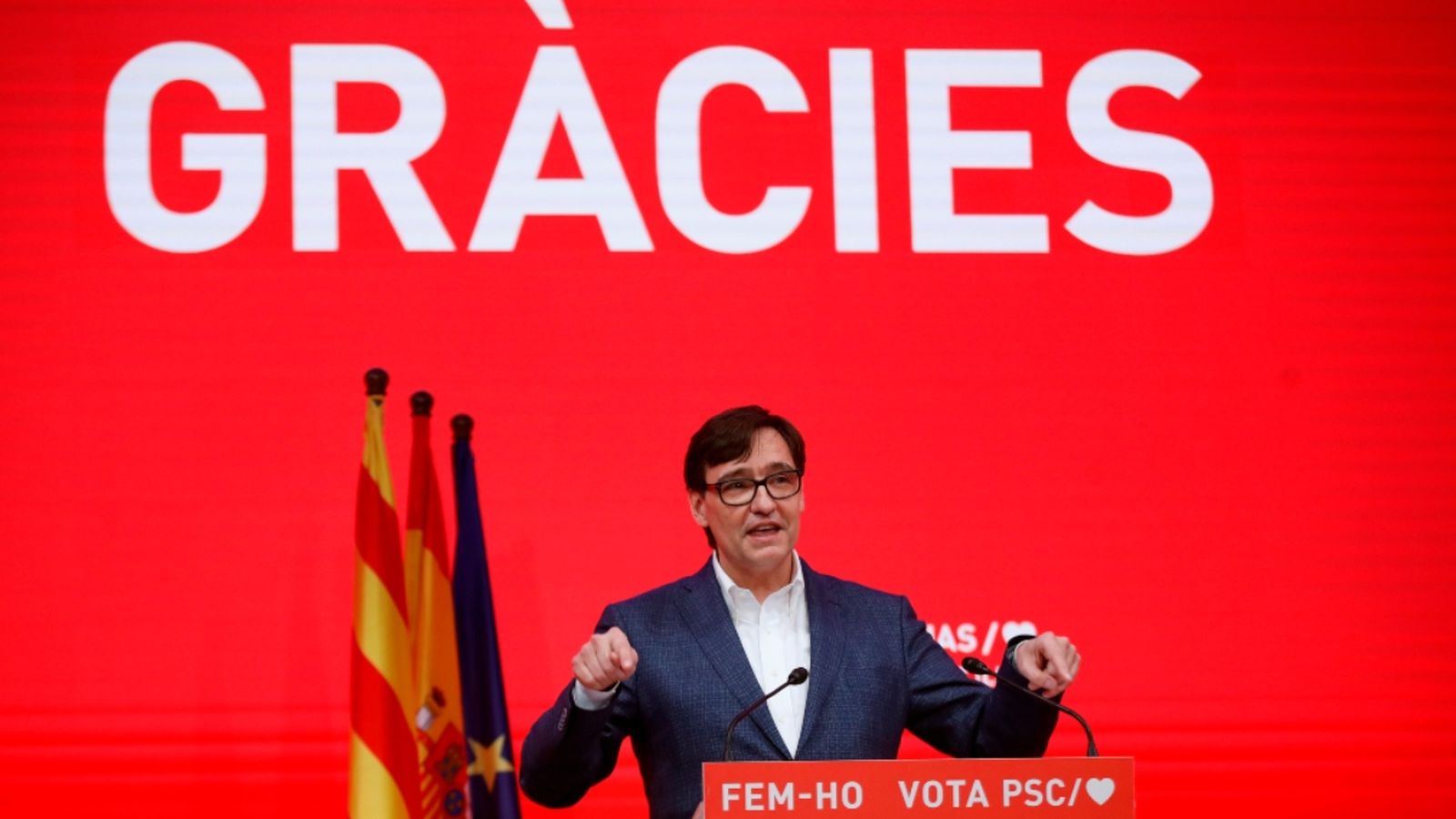 Salvador Illa valora els resultats electorals en la seu del Partit Socialista a Barcelona.