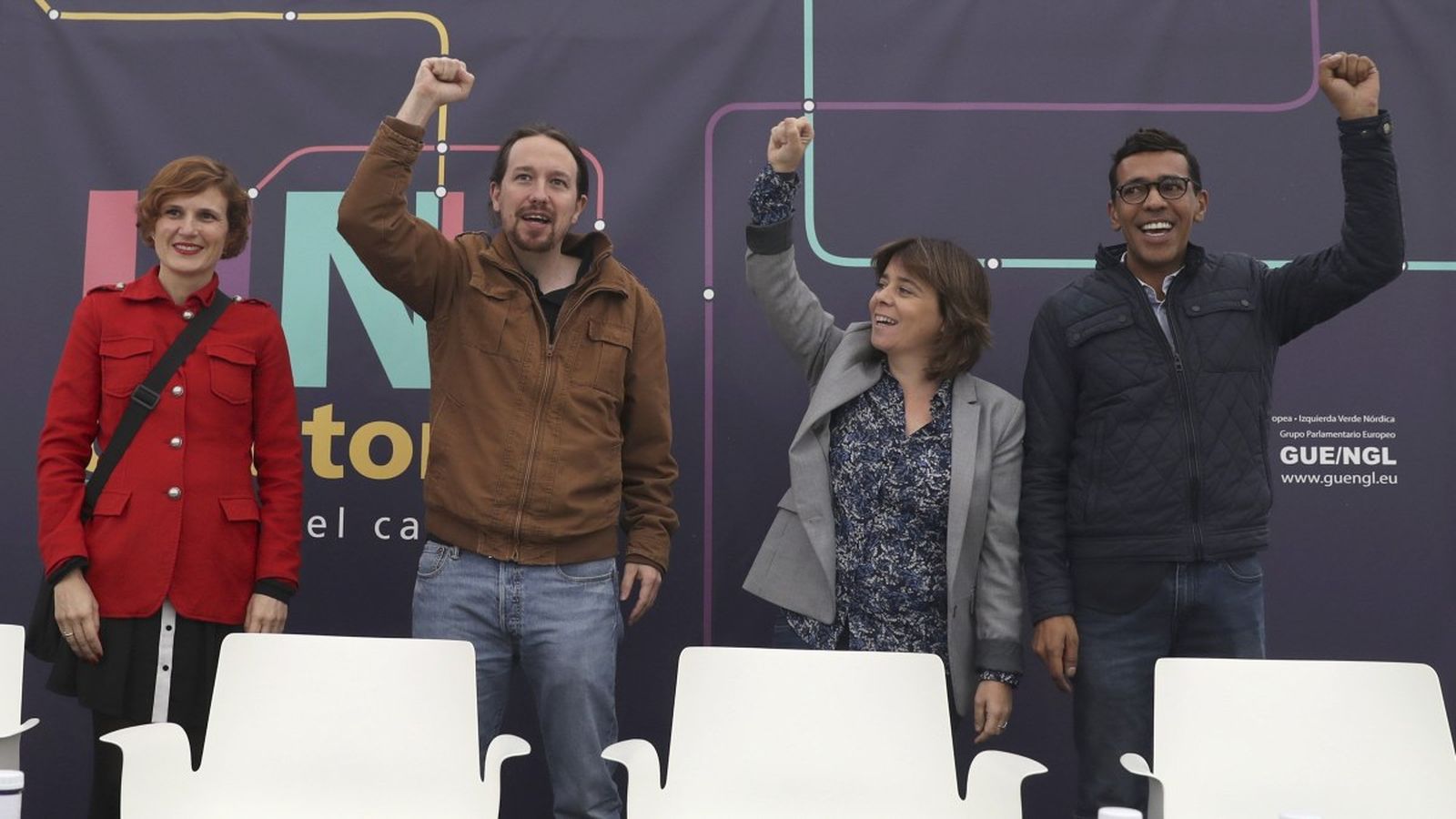 El líder de Podem, Pablo Iglesias, acompanyat de Catarina Martins (d), del Bloco de Esquerda de Portugal), Younous Omarjee (d) (eurodiputado de La Francce Insoumise) i Katja Kipping (e) (co-presidenta de Die Linke)