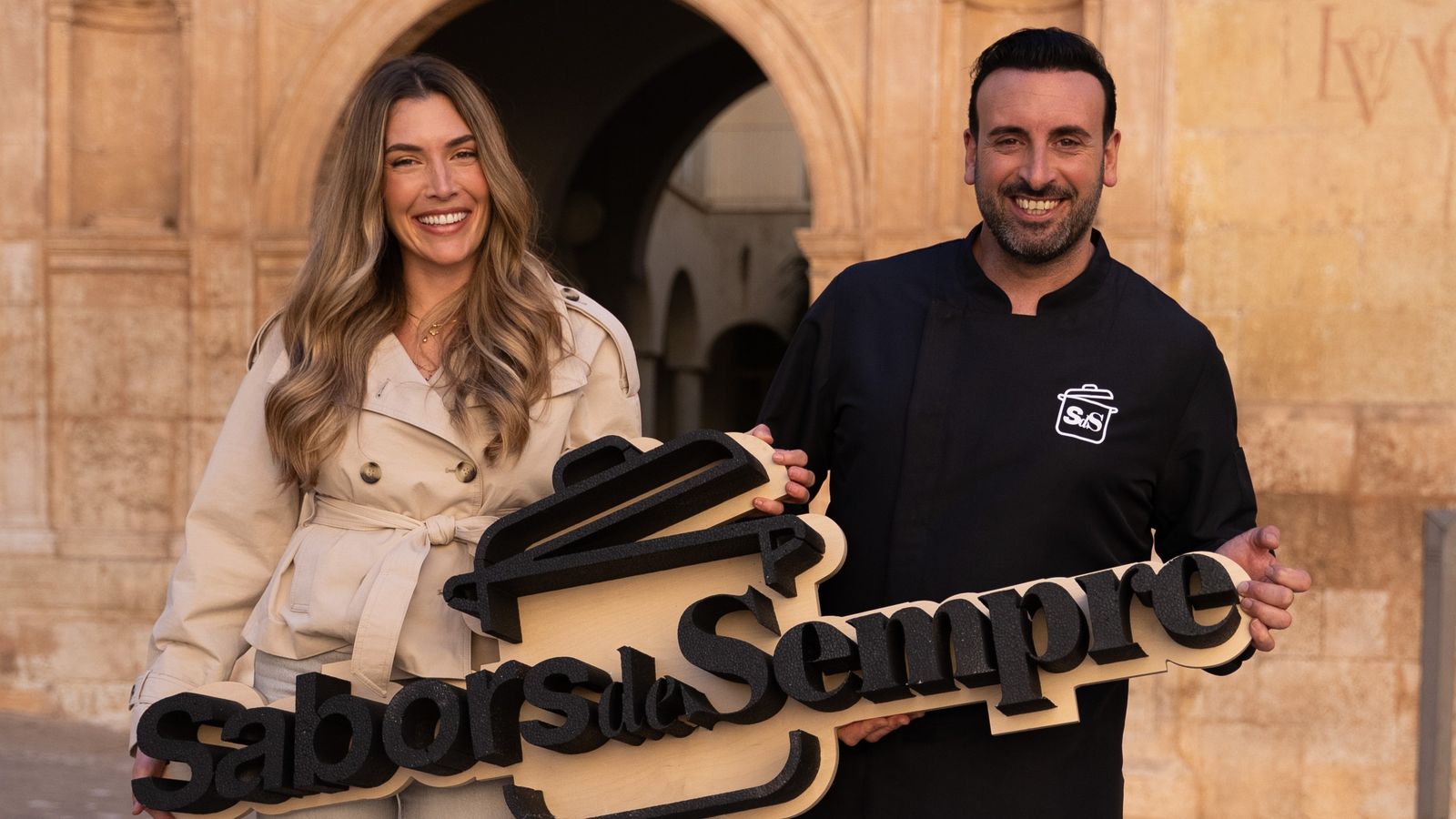 'Sabors de sempre', presentat per Àlex Blanquer i el xef Rubén Fenollar arriba a les pantalles d'À Punt cada dimecres a les 22:45 hores
