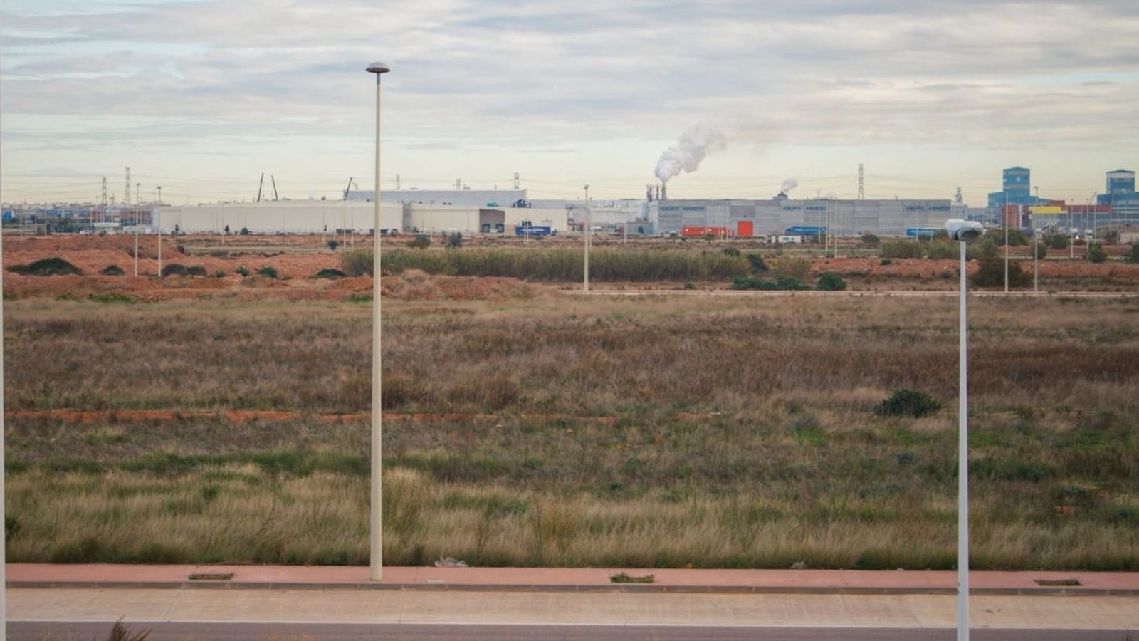 Terrenys del parc industrial de Sagunt on s'instal·larà la gigafactoria de bateries