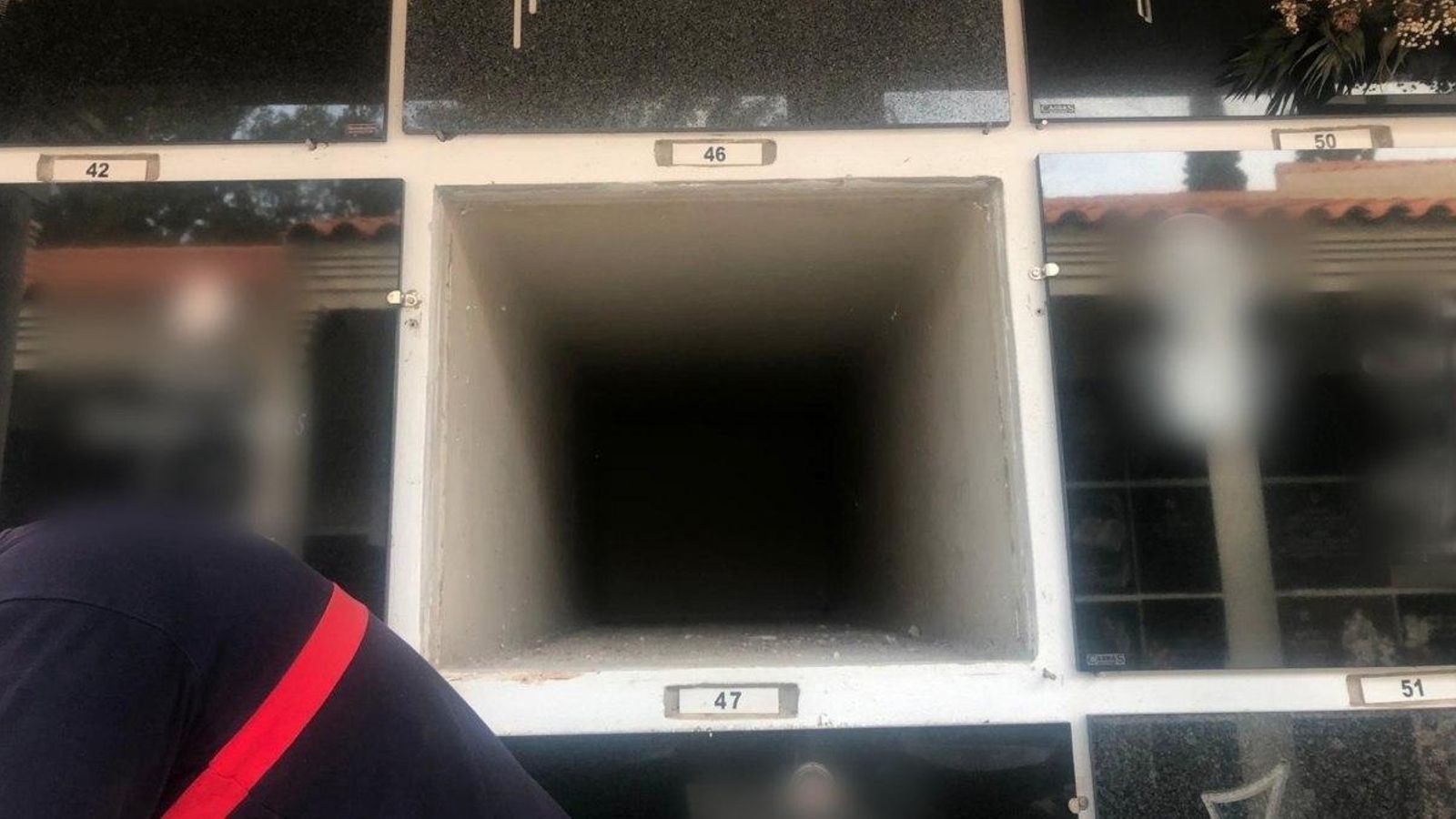 Una investigació municipal va descobrir que el nínxol 46 estava buit i el mort no existia