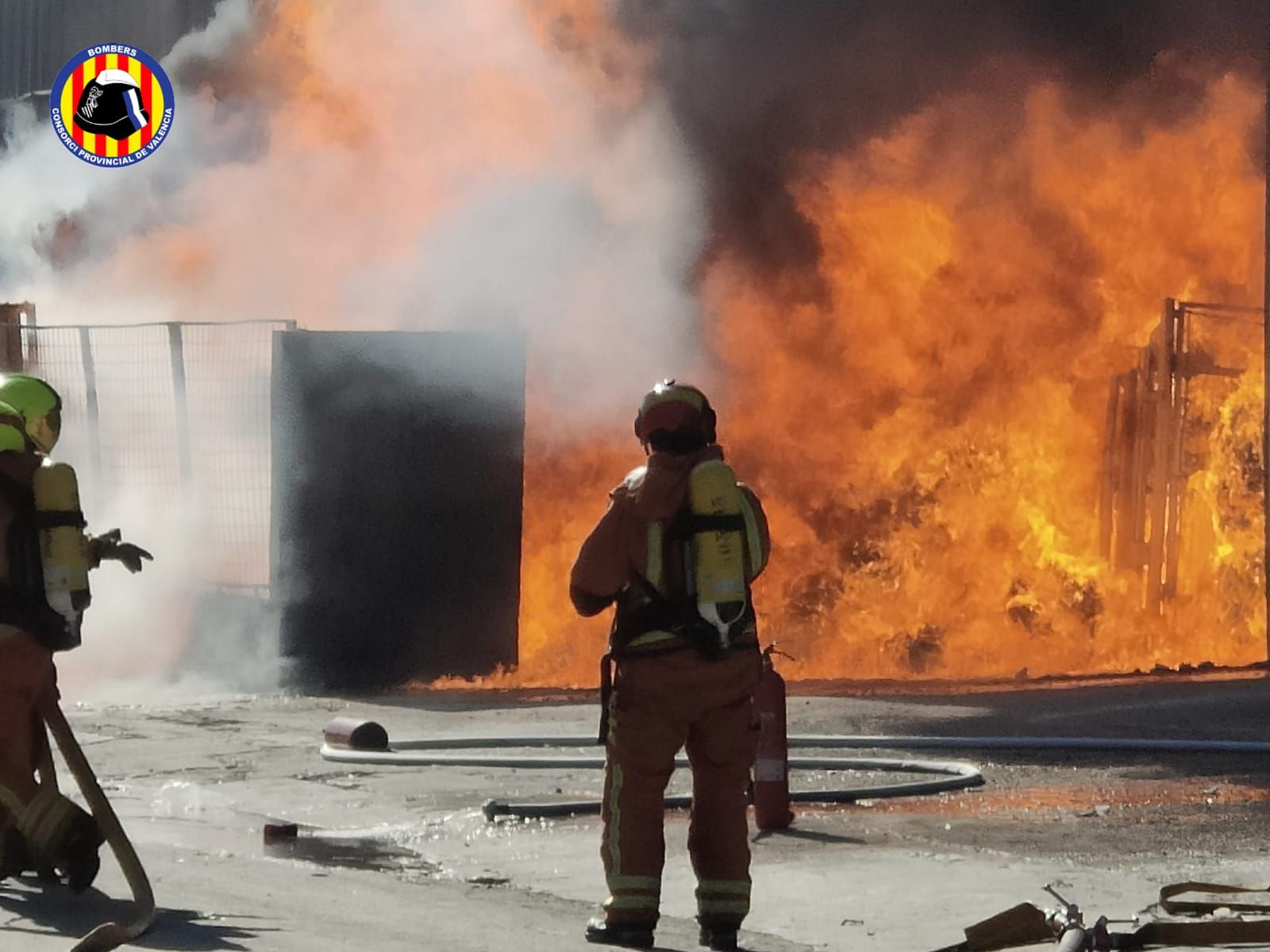 El foc s'ha originat al migdia d'aquest dissabte