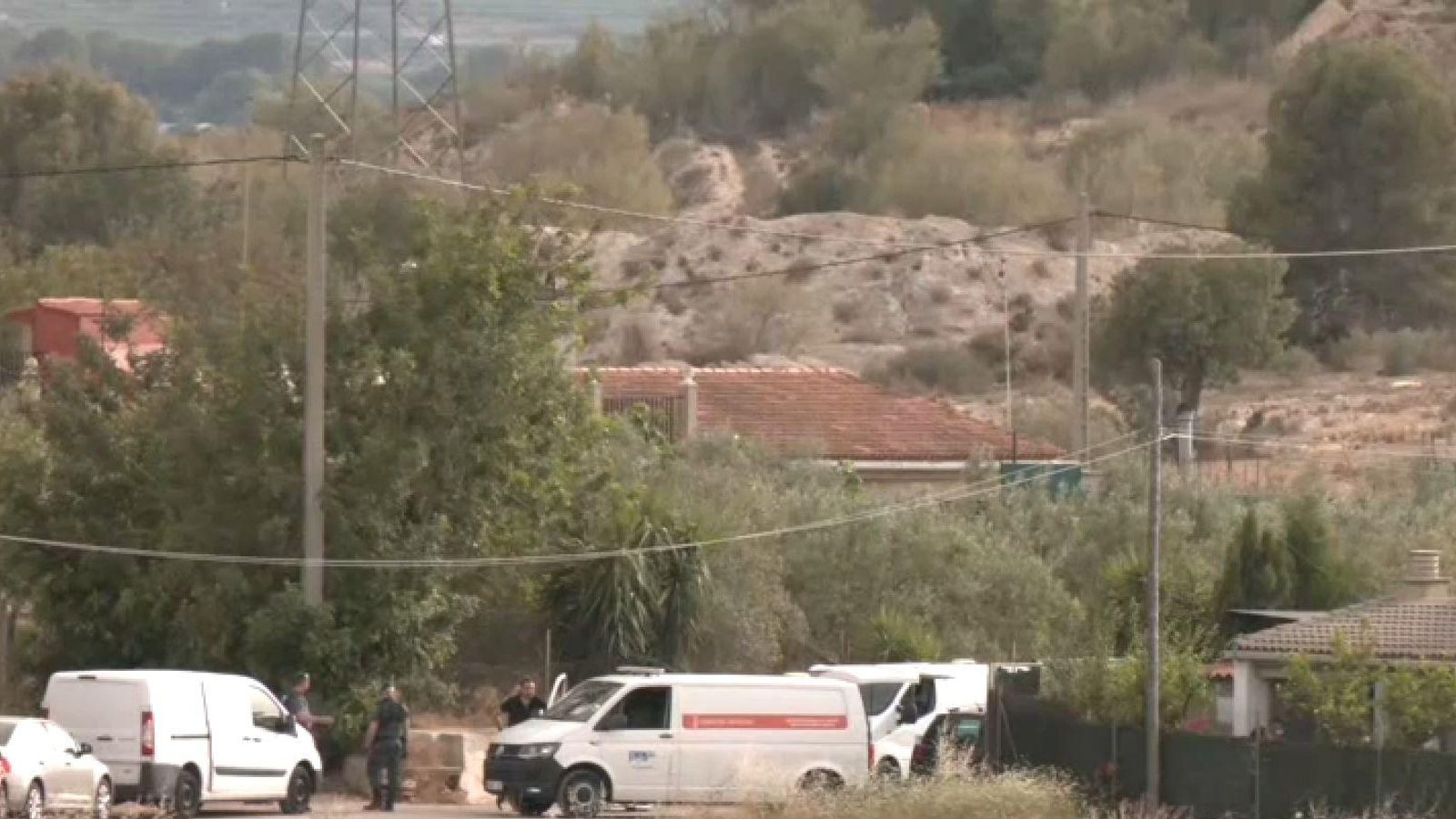 Agents de la Guàrdia Civil desplaçats al domicili de Benaguasil