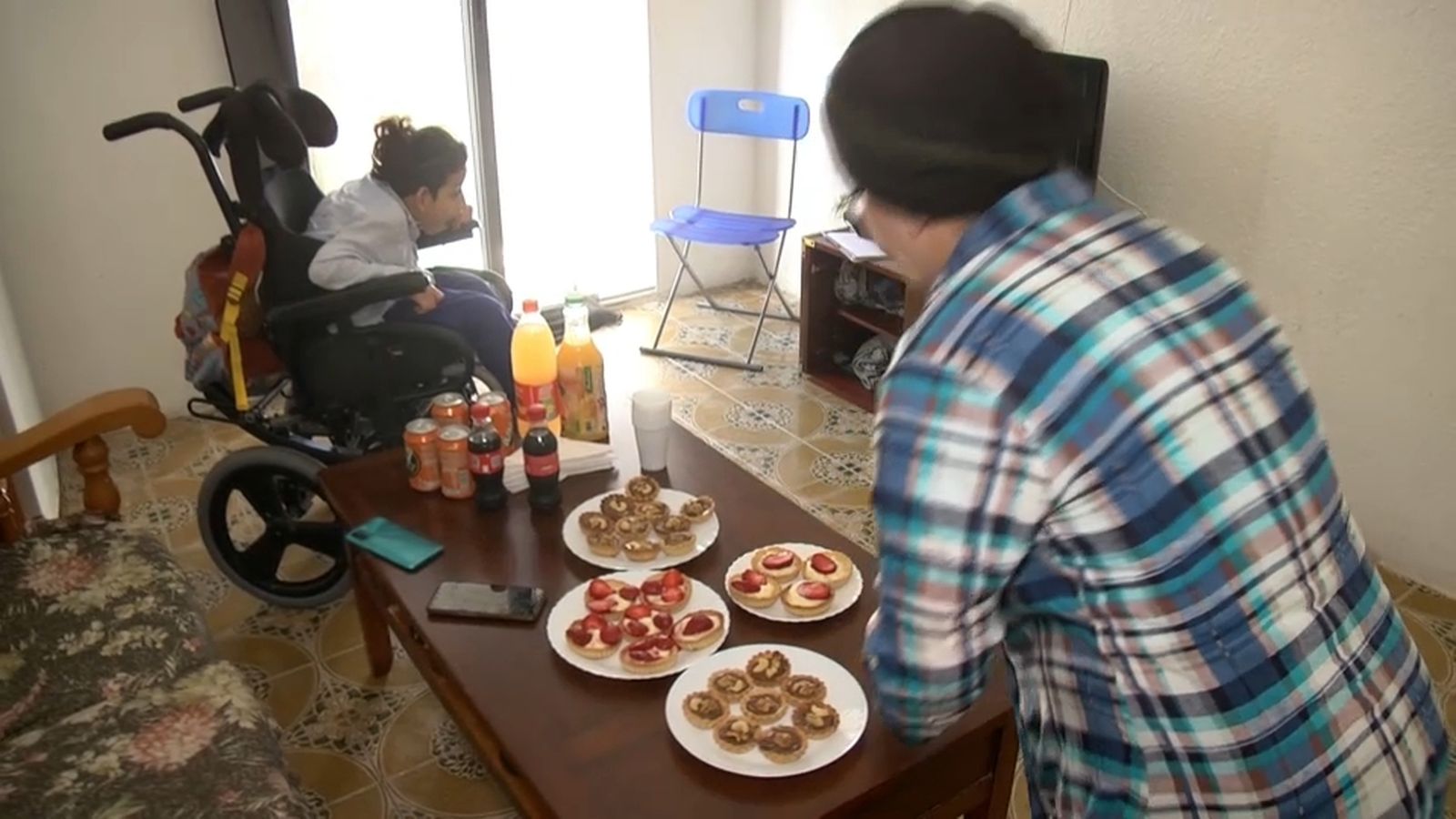 La família demana poder quedar-se a Alacant