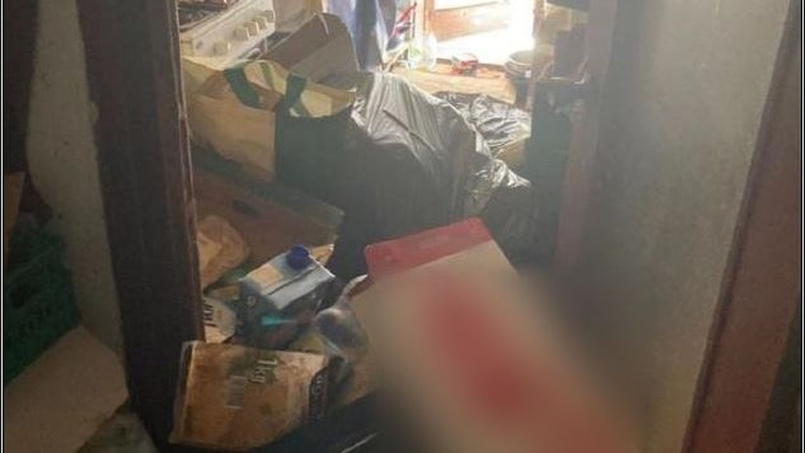 Deinguda una dona a Dénia per robar-li 40.000 euros a la iaia i desatendre-la