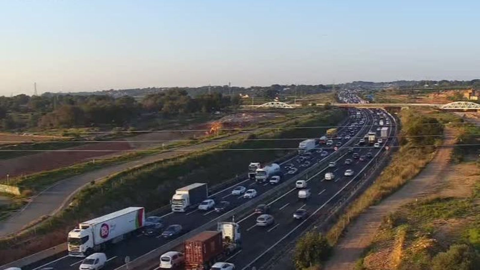 Retencions a l'A-7 a Bétera