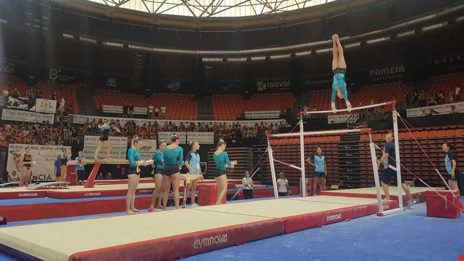 La millor gimnàstica artística competeix a València