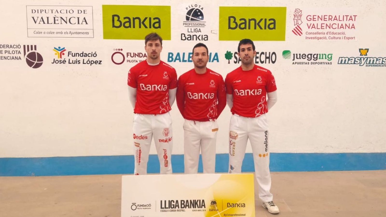 Victòria per a València en la semifinal d\'escala i corda