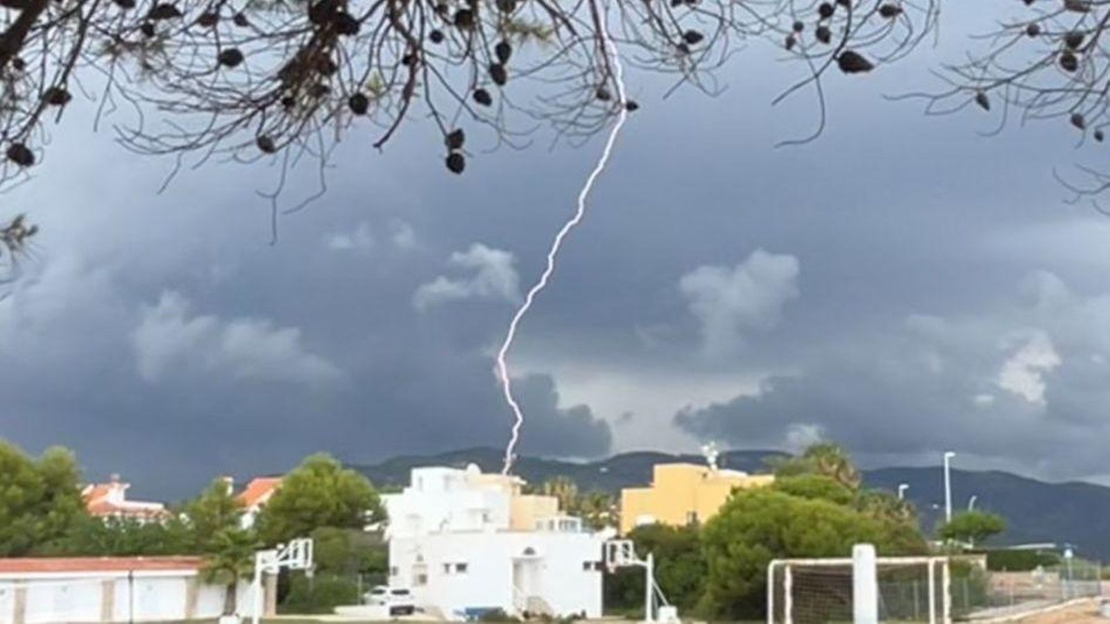 Imatge de la tormenta a Alcossebre