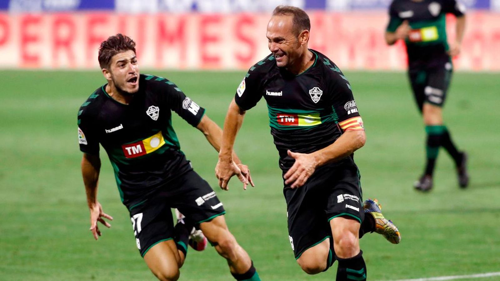 Nino clava l'Elx en la final per a jugar en Primera