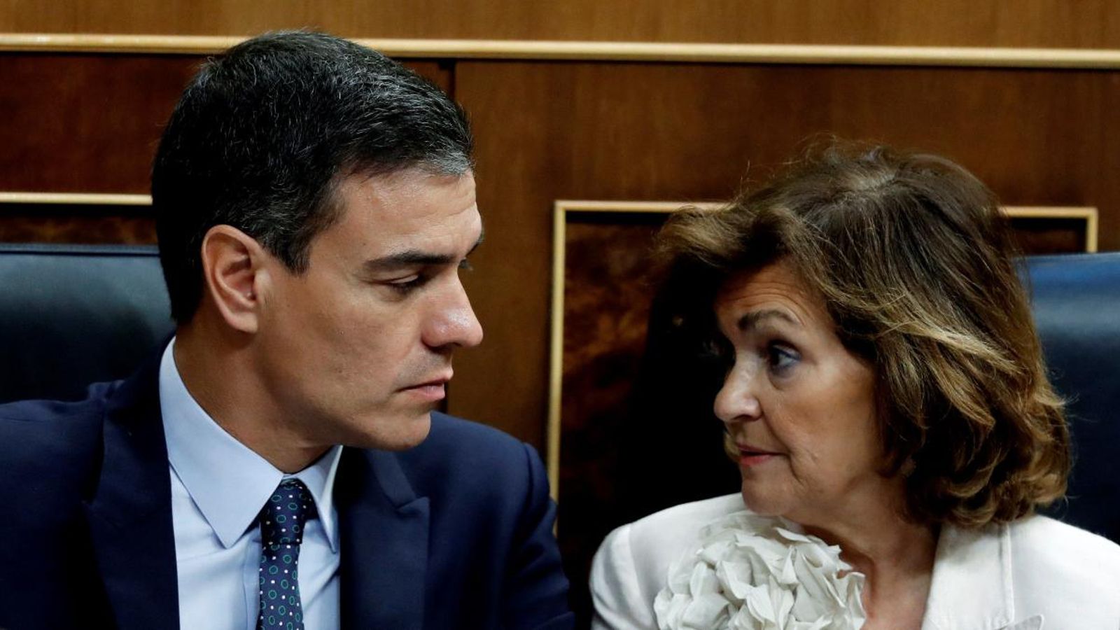 Pedro Sánchez i Carmen Calvo, en el Congrés