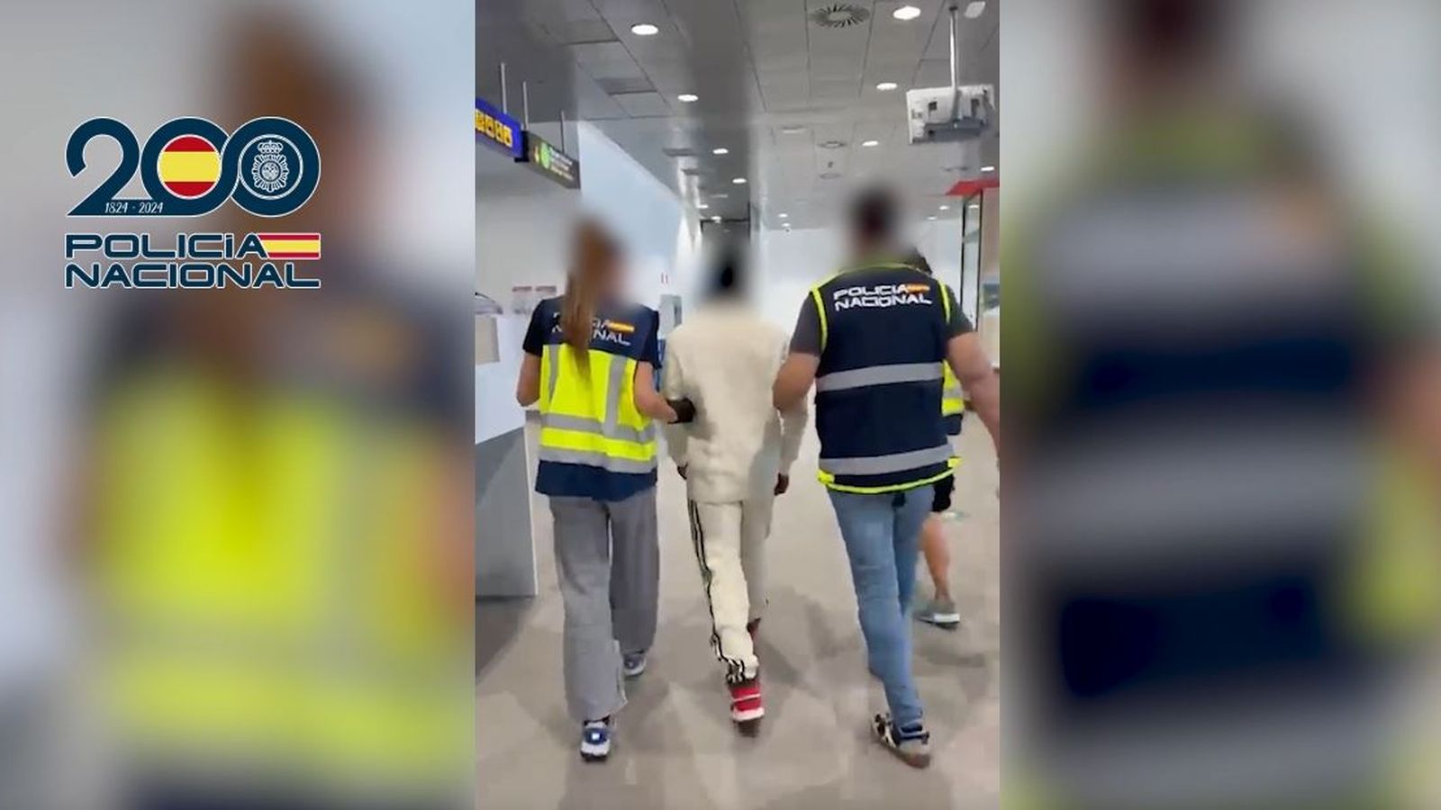 Detingut a l'aeroport de Castelló