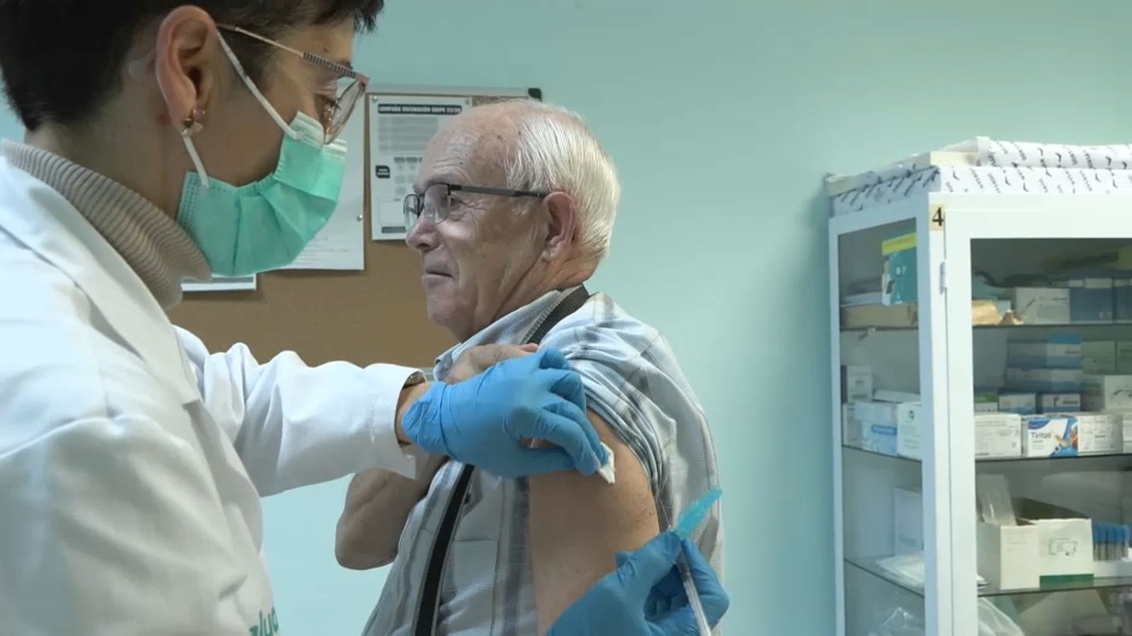 Un home major es vacuna contra la grip