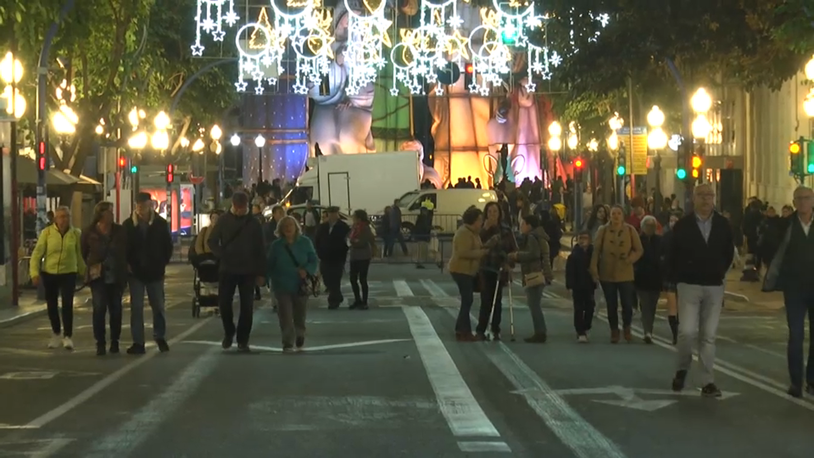 Gent visita la ciutat durant festivitat de la Puríssima