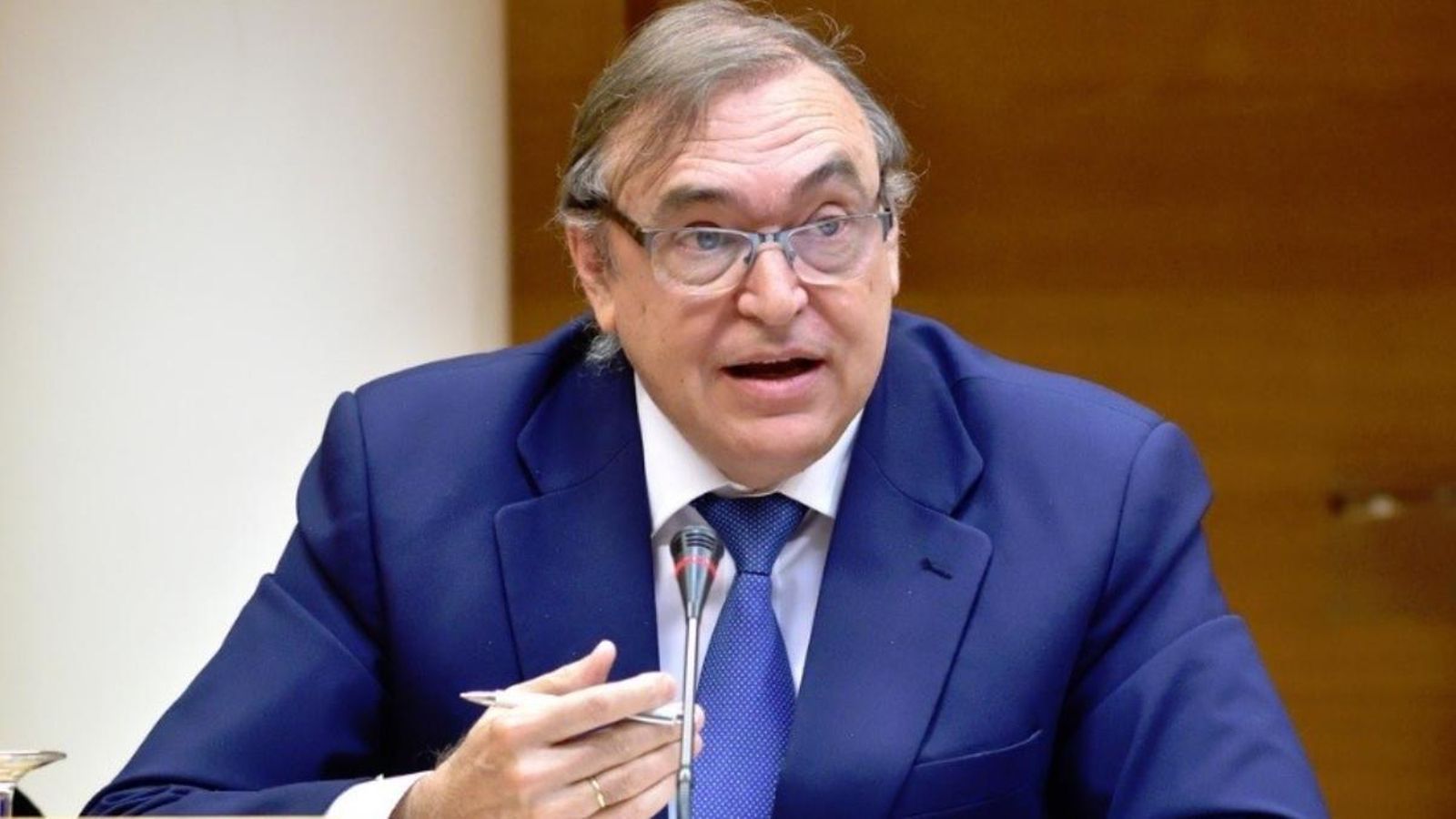 Arcadio Mateo en la comissió d'investigació de les Corts. Europa Press