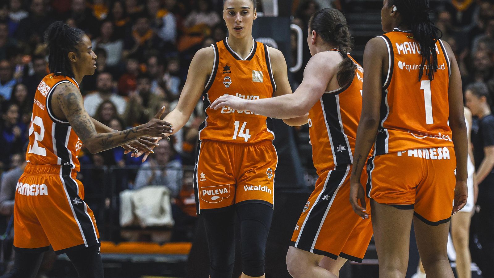 À Punt retransmet el duel d'este dimecres des de la Fonteta
